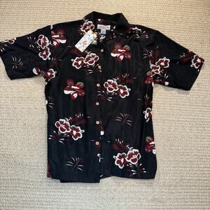 NWT Island 2 Island Men’s Hawaiian Shirt Black and Red Authentic Aloha Size M